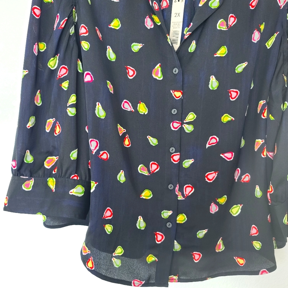 NIC+ZOE Plus Size Party Pears Printed Novelty Button Down Blouse Top - Picture 5 of 9